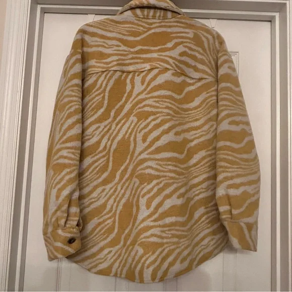 Anthropologie RAHI Zebra Shirt Jacket Size S - Picture 8 of 8